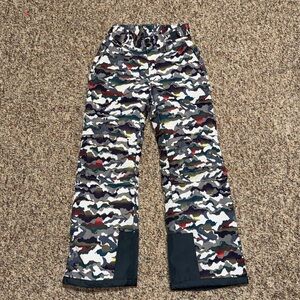 Arctix Kids size medium Camouflage Snow Pants winter snow cold